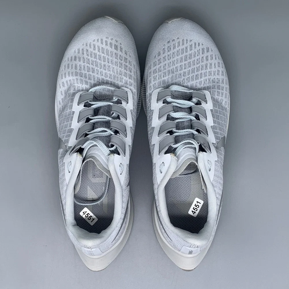 Nike Air Zoom Pegasus 37 White‎ Silver Running Shoes BQ9647-009 Women’s Sz 8